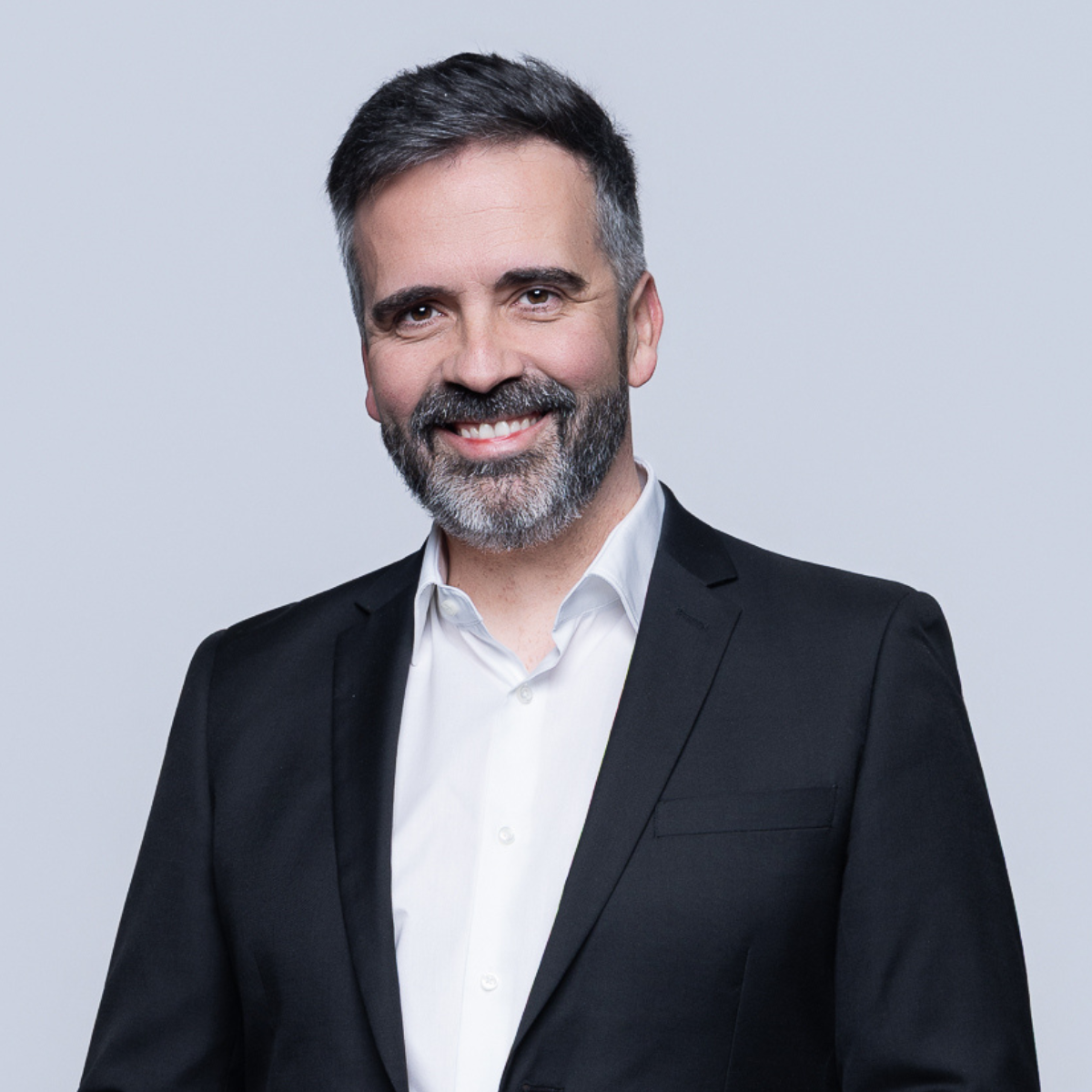 Antonio FLORES